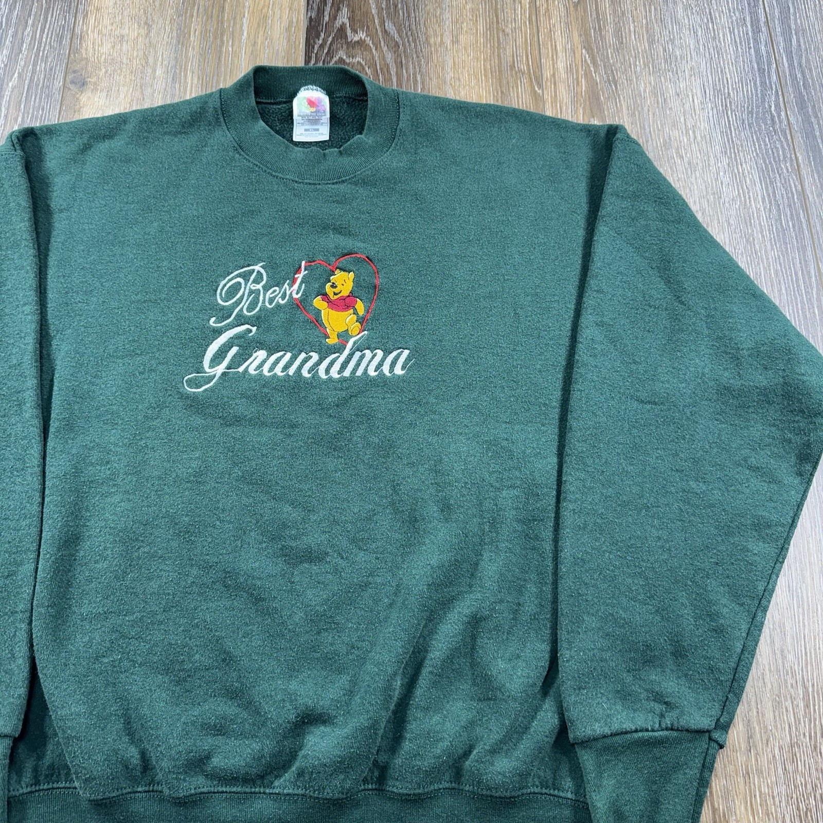 Vintage Winnie The Pooh Sweatshirt Mens XL Green Best Grandma Disney Sweater 90s