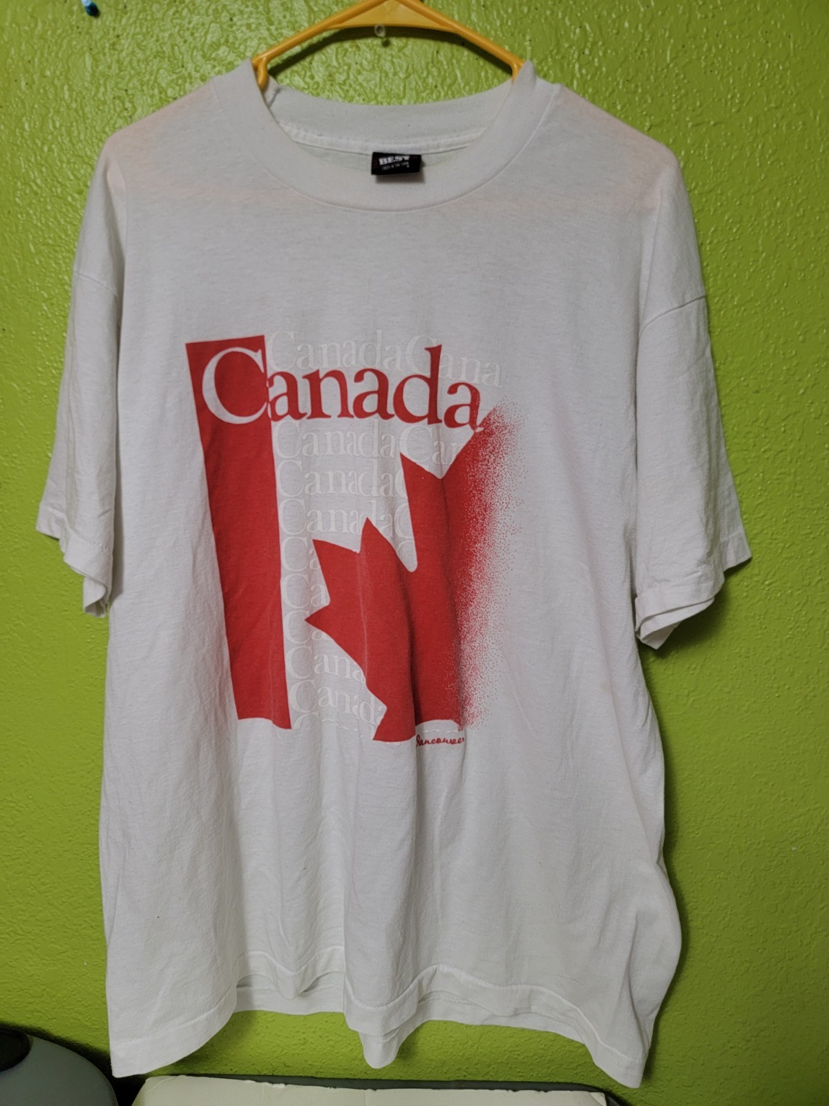 VINTAGE Vancouver Made In Canada Shirt Single Stitch Crewneck 1980s Flag BEST XL