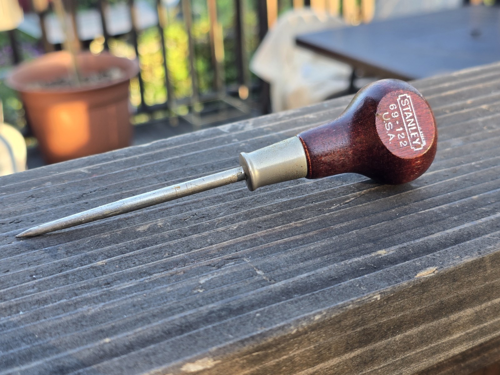 Vintage Stanley Wooden Handled Pick 69-122 Very Good Condition USA Vintage Stanley Wooden Handled Pick 69-122 Very Good Condition USA
