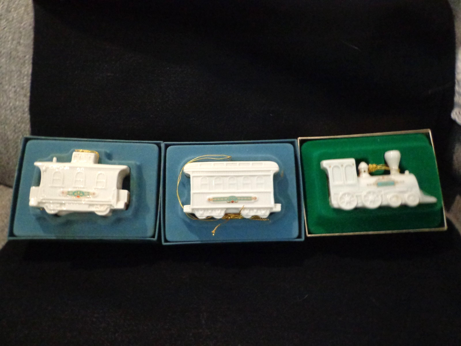 1988 LENOX YULETIDE EXPRESS 3 TRAIN SET ORNAMENT