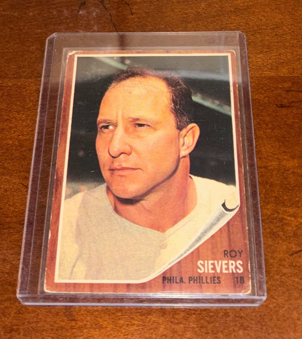 1962 Topps Roy Sievers #220 Philadelphia Phillies 1962 Topps Roy Sievers #220 Philadelphia Phillies