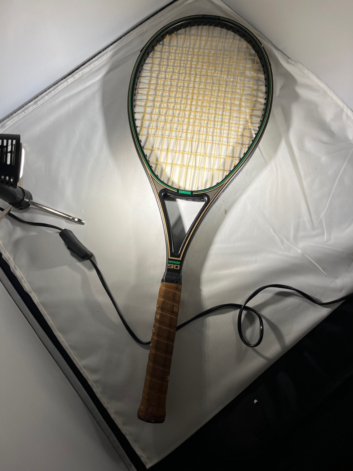 Vintage Yamaha Ceramics Series Bronze 90 Tennis Racquet w/4 3/8\