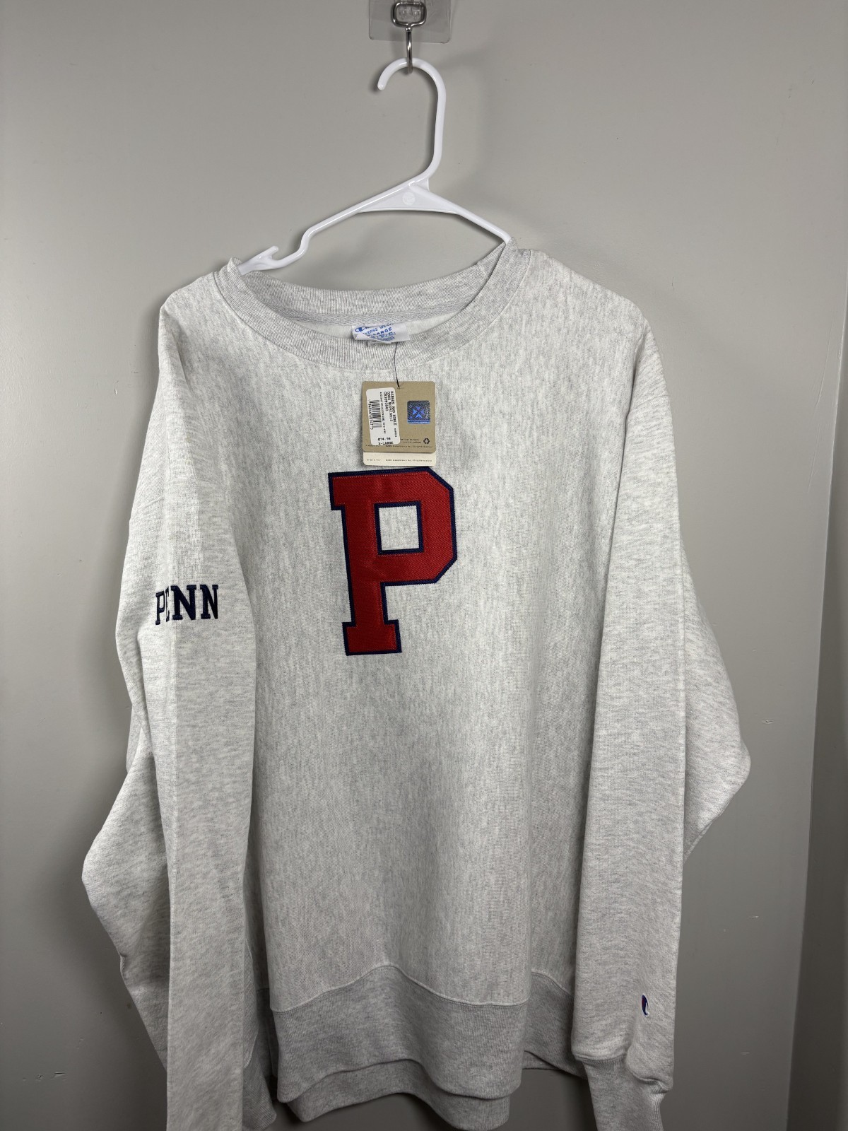 Champion Reverse Weave UPenn Crewneck Sweatshirt - Mens XL NWT Champion Reverse Weave UPenn Crewneck Sweatshirt - Mens XL NWT