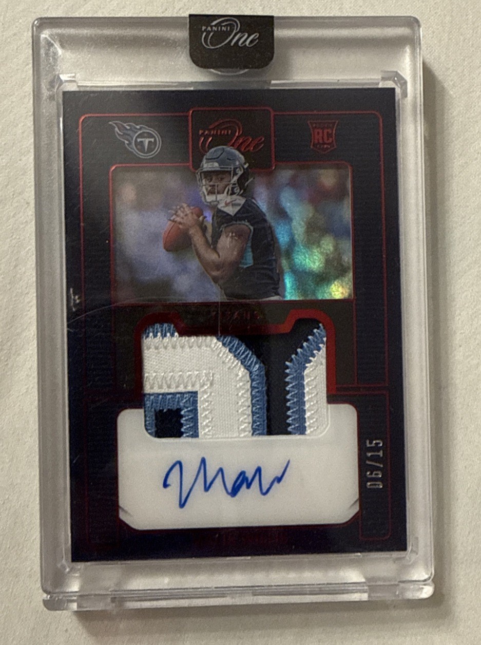 2022 Panini One - Premium Rookie Patch Autographs Malik Willis #140 Red 2023...