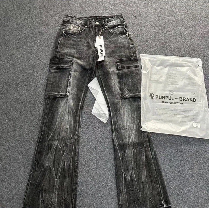 Purple-brand Paint Over Jacquard Monogram Jeans Mens Sz 30x32 Blue NWOT Purple-brand Paint Over Jacquard Monogram Jeans Mens Sz 30x32 Blue NWOT