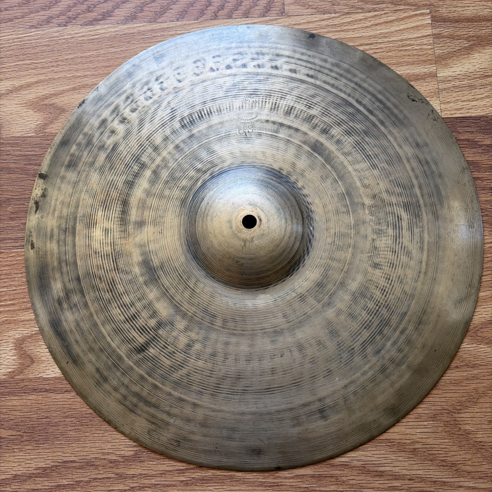 Vintage Avedis Zildjian 15\ Vintage Avedis Zildjian 15\