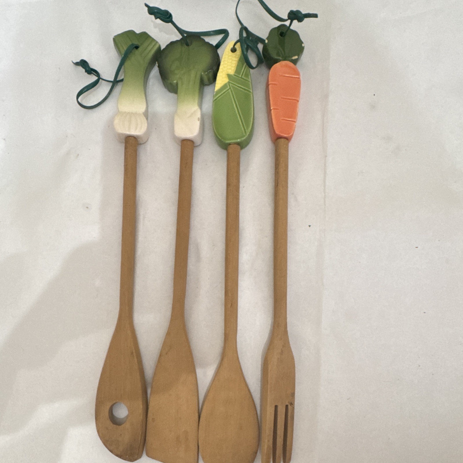 Vintage 1984 Avon Wood Kitchen Utensil Set, 4-Piece Vegetable Handle Vintage 1984 Avon Wood Kitchen Utensil Set, 4-Piece Vegetable Handle