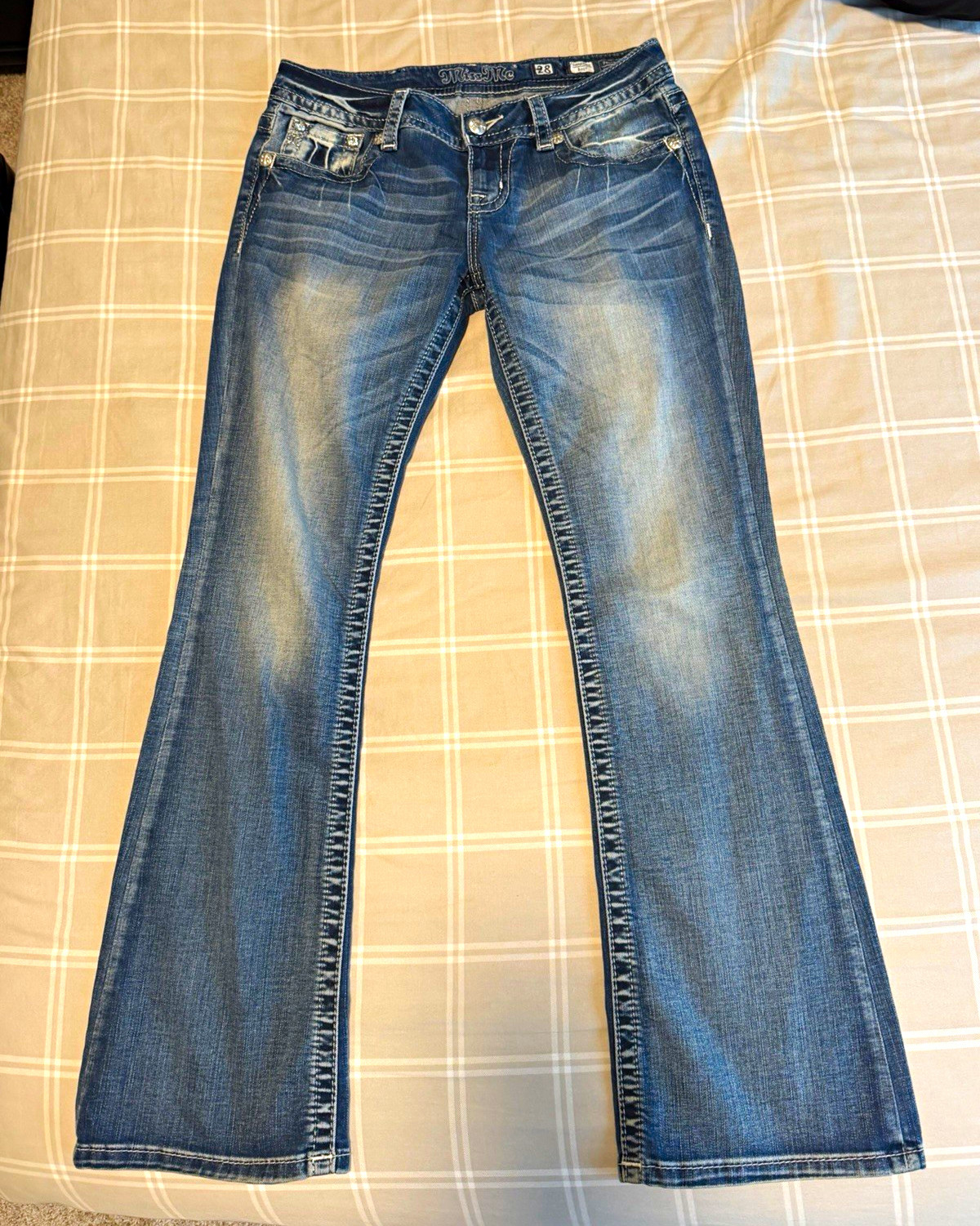 Miss Me Women’s Bootcut Jeans Blue Denim Rhinestone Embellished 5-Pocket Miss Me Women’s Bootcut Jeans Blue Denim Rhinestone Embellished 5-Pocket