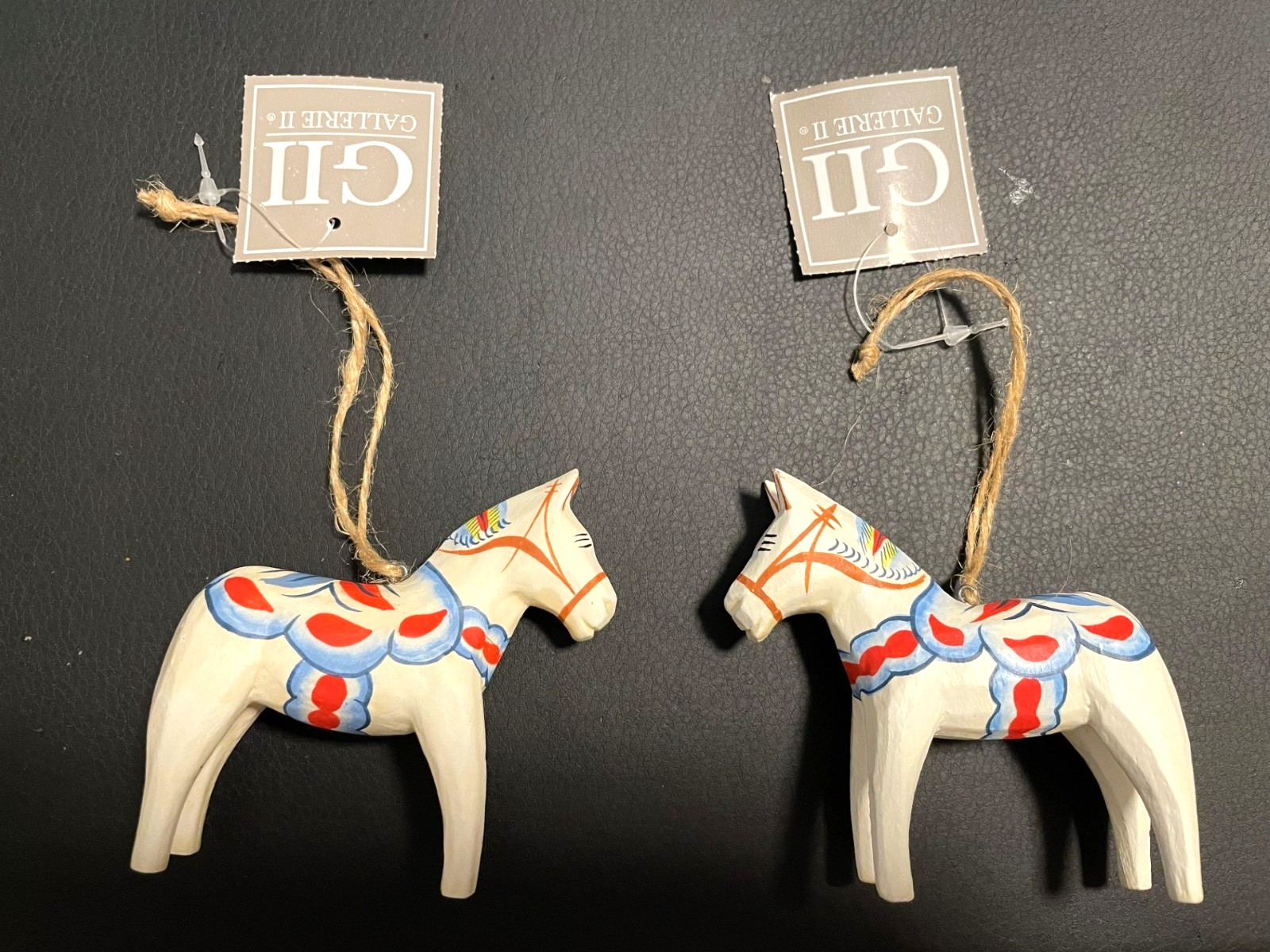 2 White Dala Horse wood ornaments, Nordic, Scandinavian, Swedish style NWT