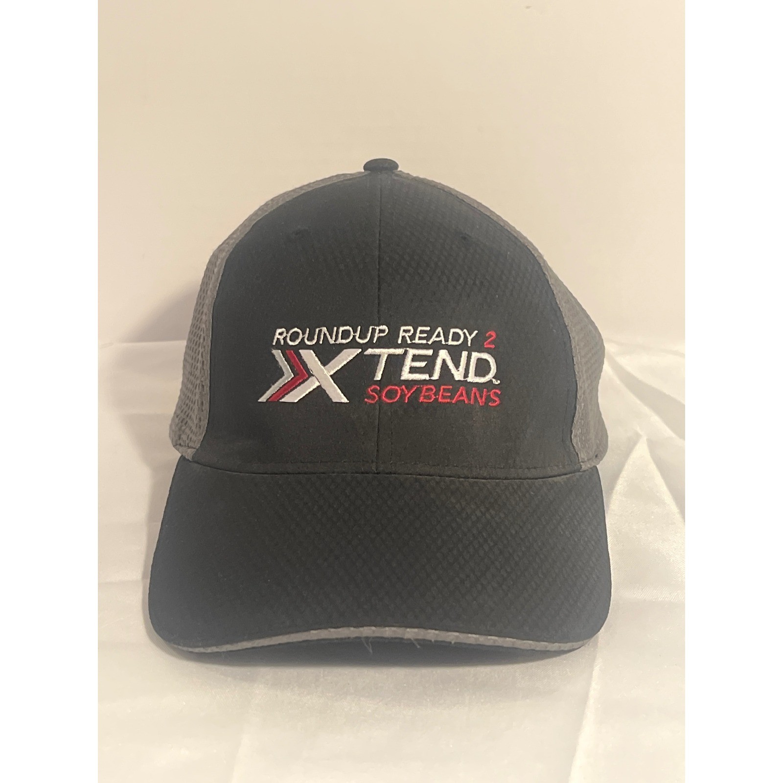 Quake City Caps Roundup Ready 2 Xtend Soybeans Asgrow Trucker Hat Mesh Quake City Caps Roundup Ready 2 Xtend Soybeans Asgrow Trucker Hat Mesh
