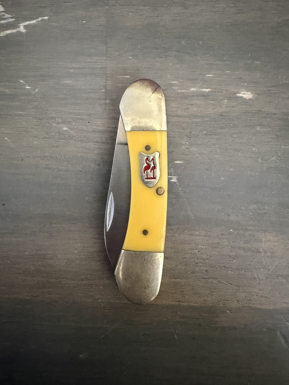 Kissing Crane KC5006 2-Blade Pocketknife Stainless with Yellow Plastic Handle Kissing Crane KC5006 2-Blade Pocketknife Stainless with Yellow Plastic Handle