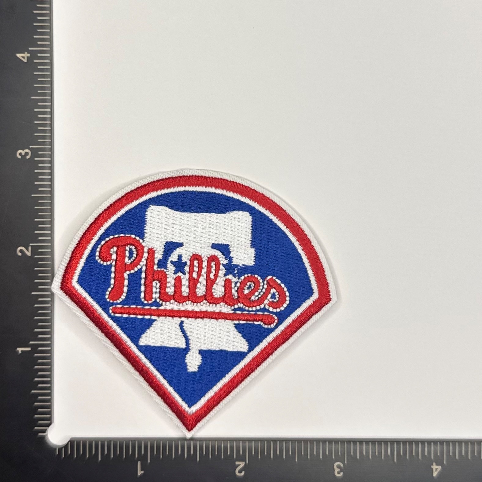 Philadelphia Phillies Iron /Sew On Embroidered Patch