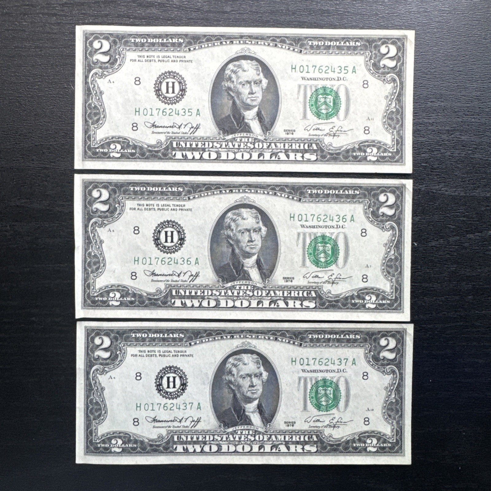 1976 $2 Dollar Bills (3) Consecutive Serial Numbers Basically Uncirculated 1976 $2 Dollar Bills (3) Consecutive Serial Numbers Basically Uncirculated