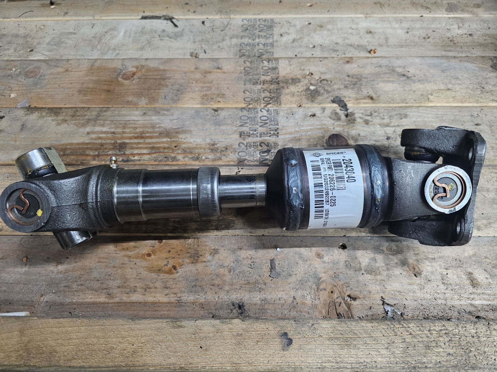 Oshkosh 2043040 PTO Driveline ASSY Dana Spicer 206226-0225 Driveshaft NEW Oshkosh 2043040 PTO Driveline ASSY Dana Spicer 206226-0225 Driveshaft NEW