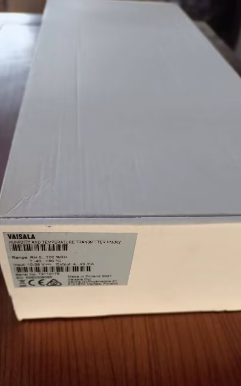 VAISALA   HMD82  HUMIDITY AND TEMPERATURE  TRANSMITTER  NEW IN BOX DHL/UPS/FEDEX