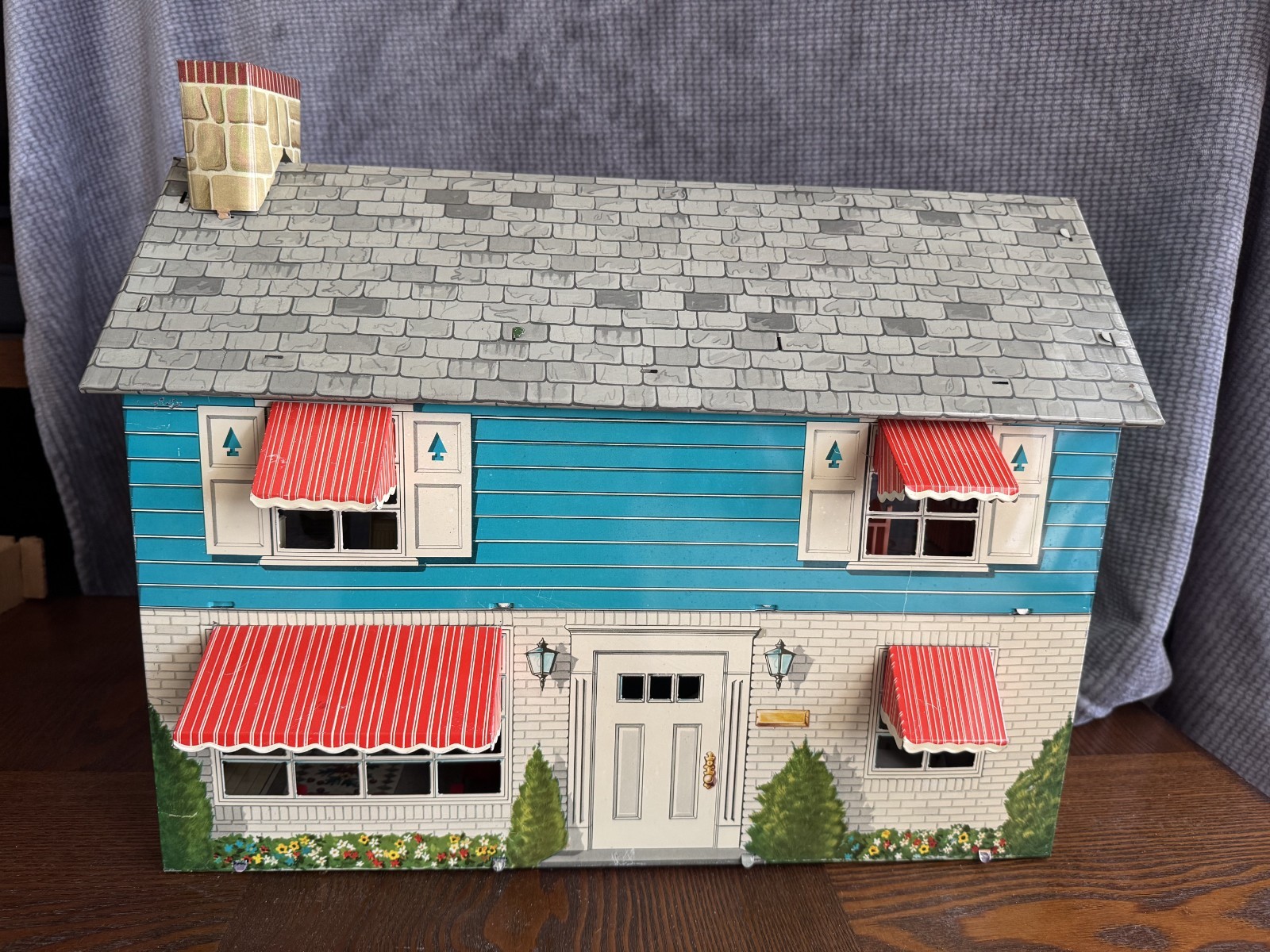 Vintage 1950s Marx Toys Toy Doll House & Furniture Vintage 1950s Marx Toys Toy Doll House & Furniture
