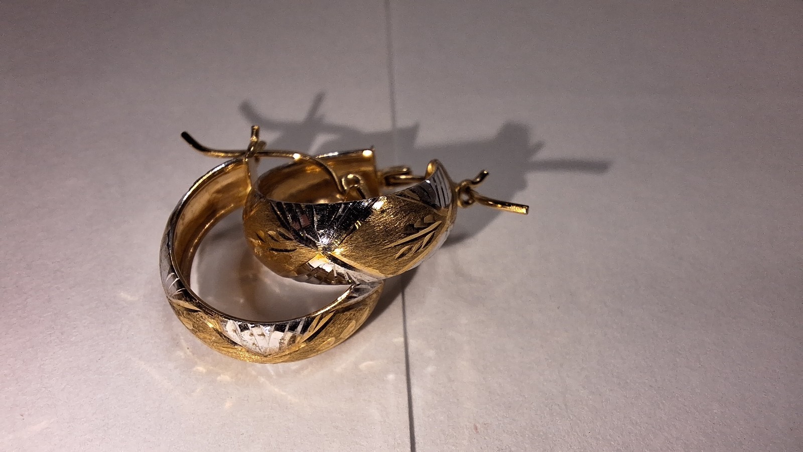 Vintage 10K 2 tone Gold 3/4 Vintage 10K 2 tone Gold 3/4