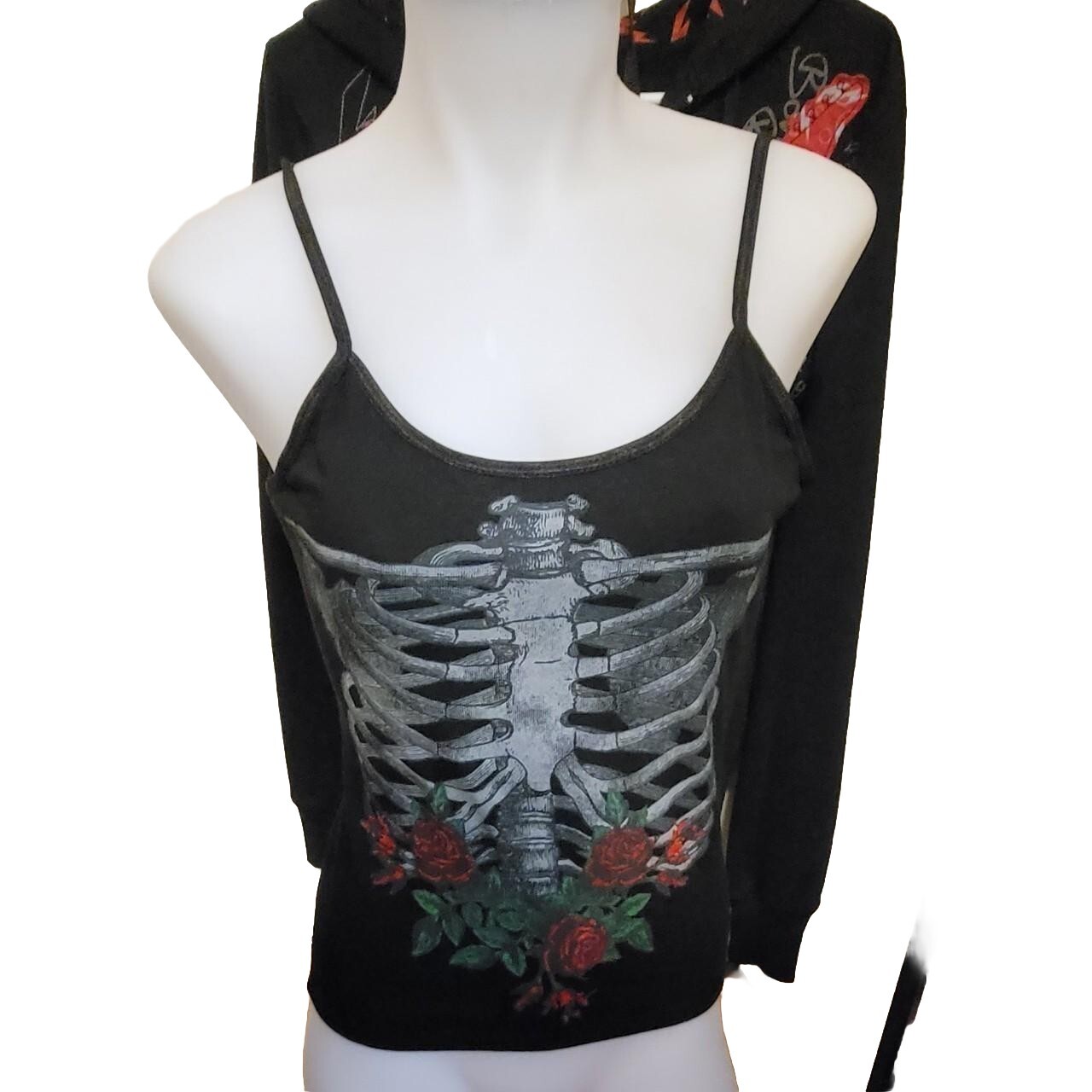 Vintage 90s Hot Topic \'BLEST\' skeleton Tank Top Camo Size Medium Juniors Vintage 90s Hot Topic \'BLEST\' skeleton Tank Top Camo Size Medium Juniors