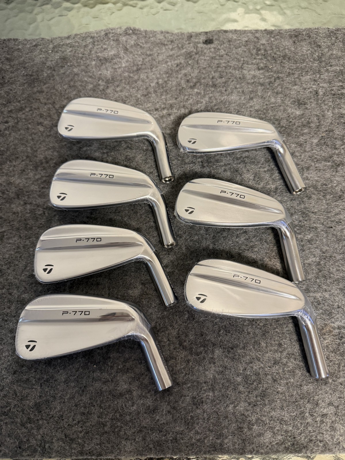 TaylorMade 4 Generation P770 Iron Sets 4-PW Club Head Right Handed-Silver-7-Pcs