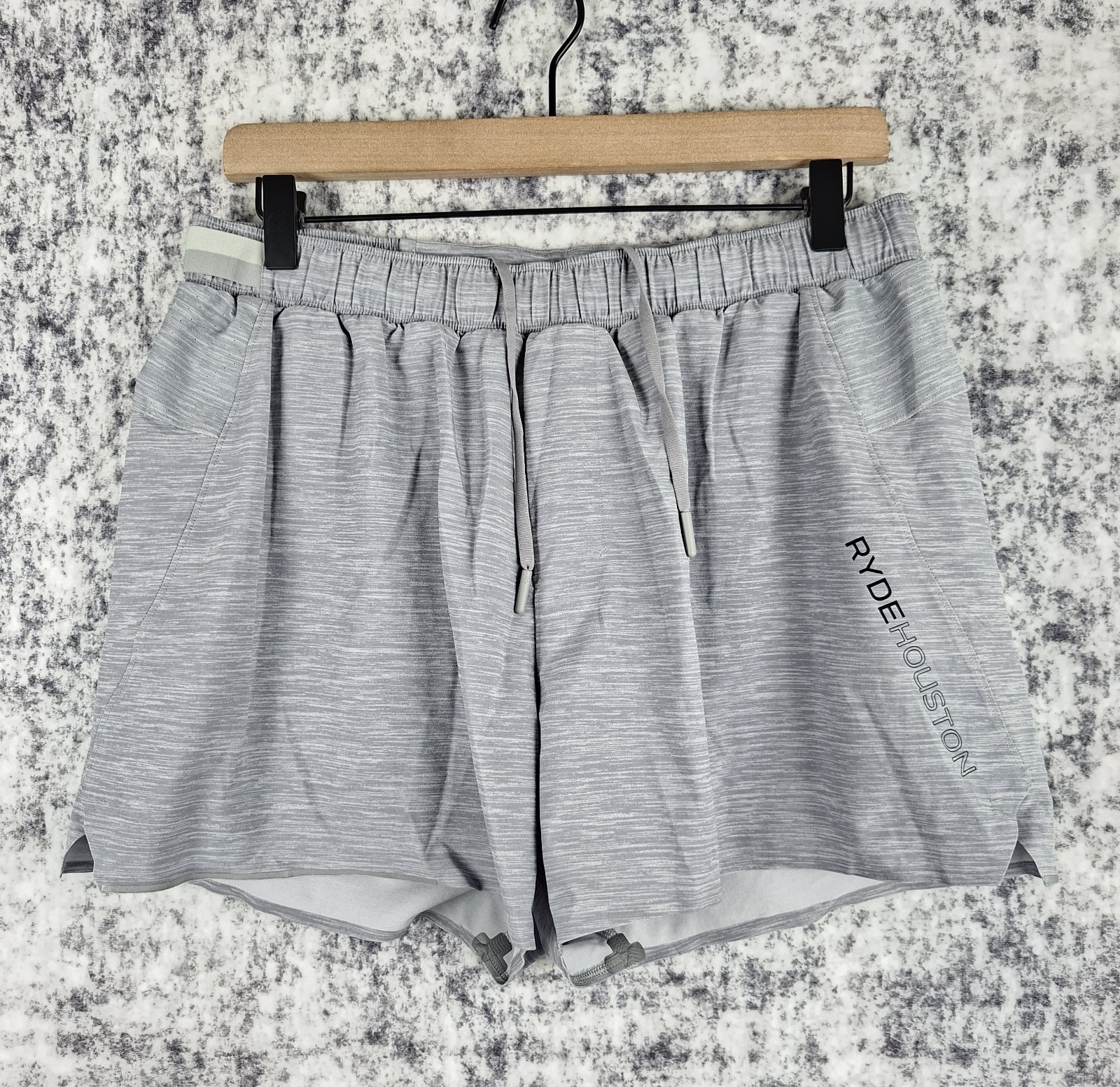 Lululemon Surge Shorts Mens L RYDE HOUSTON Lined Performance LM7AB4S EUC