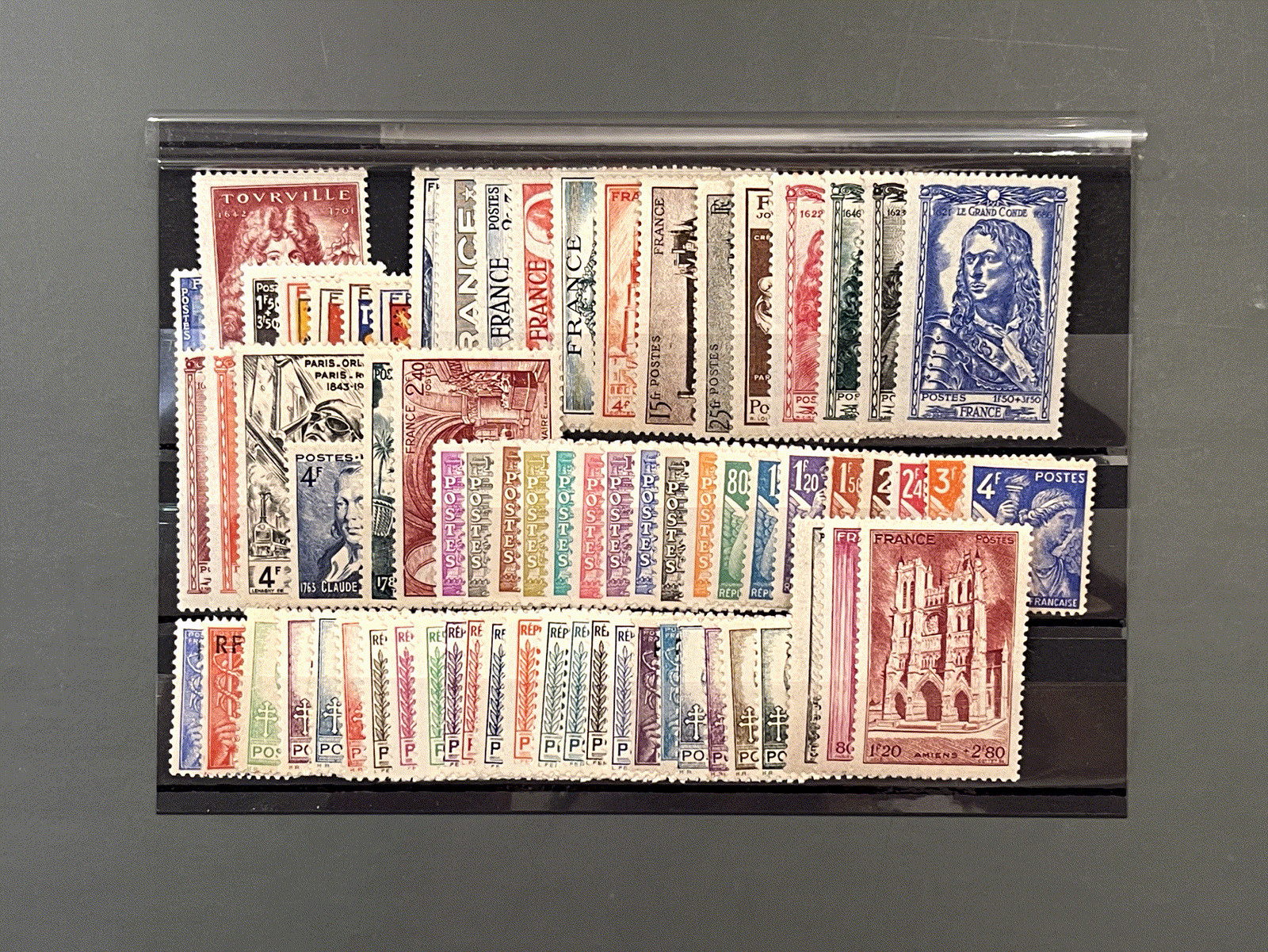 France 1944 Complete Year Set MNH** – Stamp Collection – Mint Never Hinged