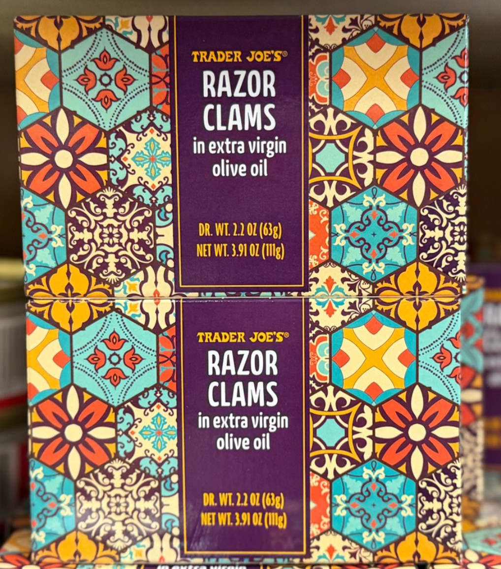 Trader Joe’s Razor Clams in Extra Virgin Olive Oil 3.91 oz 2-Pack Limited