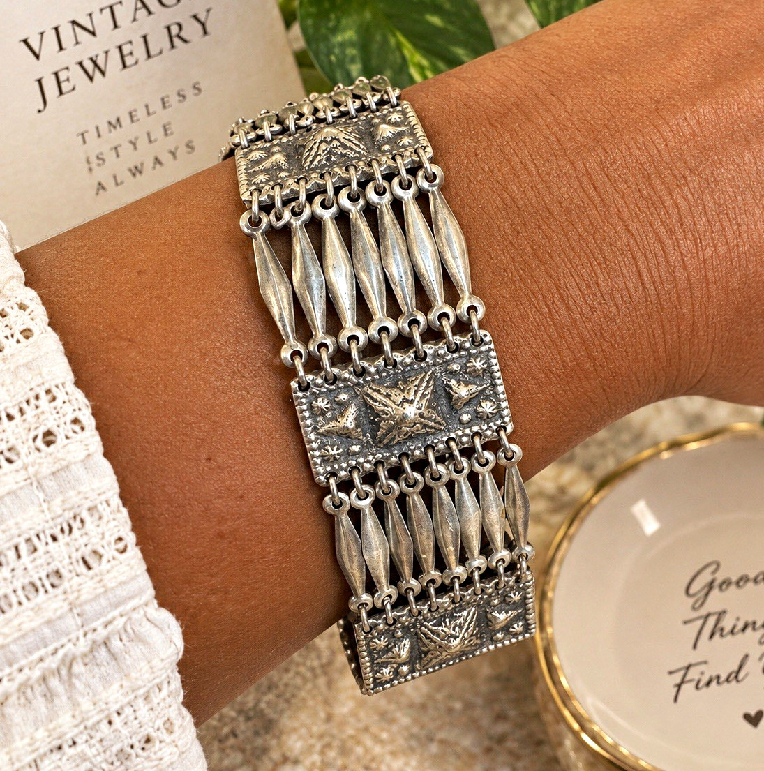 Vintage Signed 925 Sterling Silver Link Bracelet Engraved Rectangle Panels Vintage Signed 925 Sterling Silver Link Bracelet Engraved Rectangle Panels