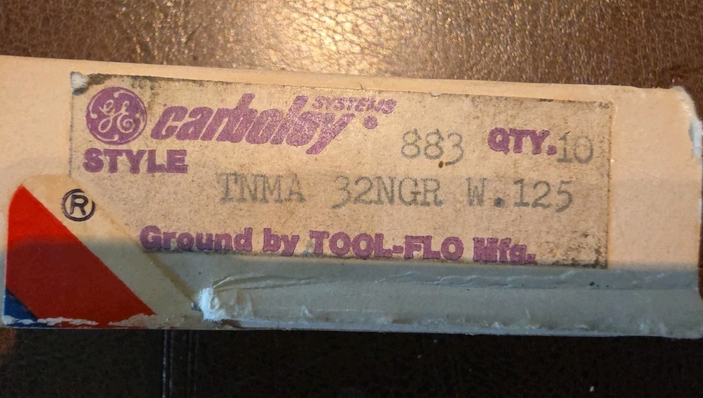 CARBOLOY TNMA 32NGR W.125 / EACH BOX HAS 10 TURNING INSERTS