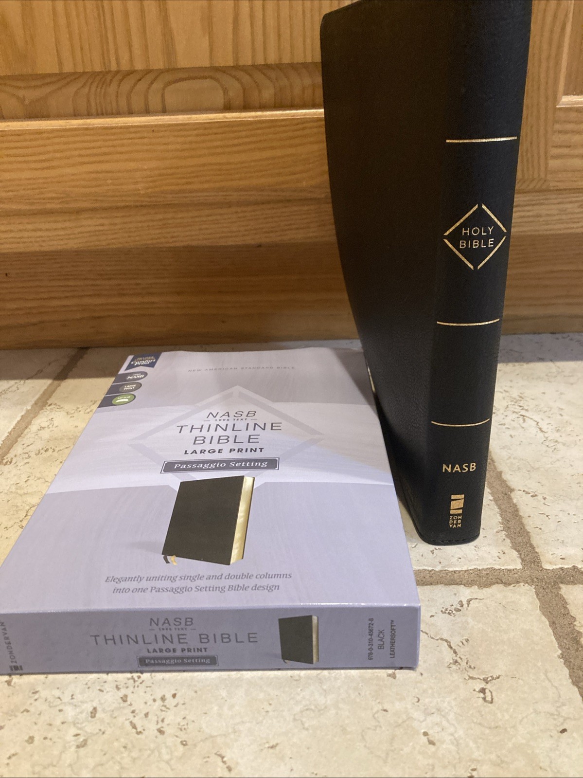 NASB Bible Large Print 1995 Passaggio Setting Leathersoft Black Red Letters