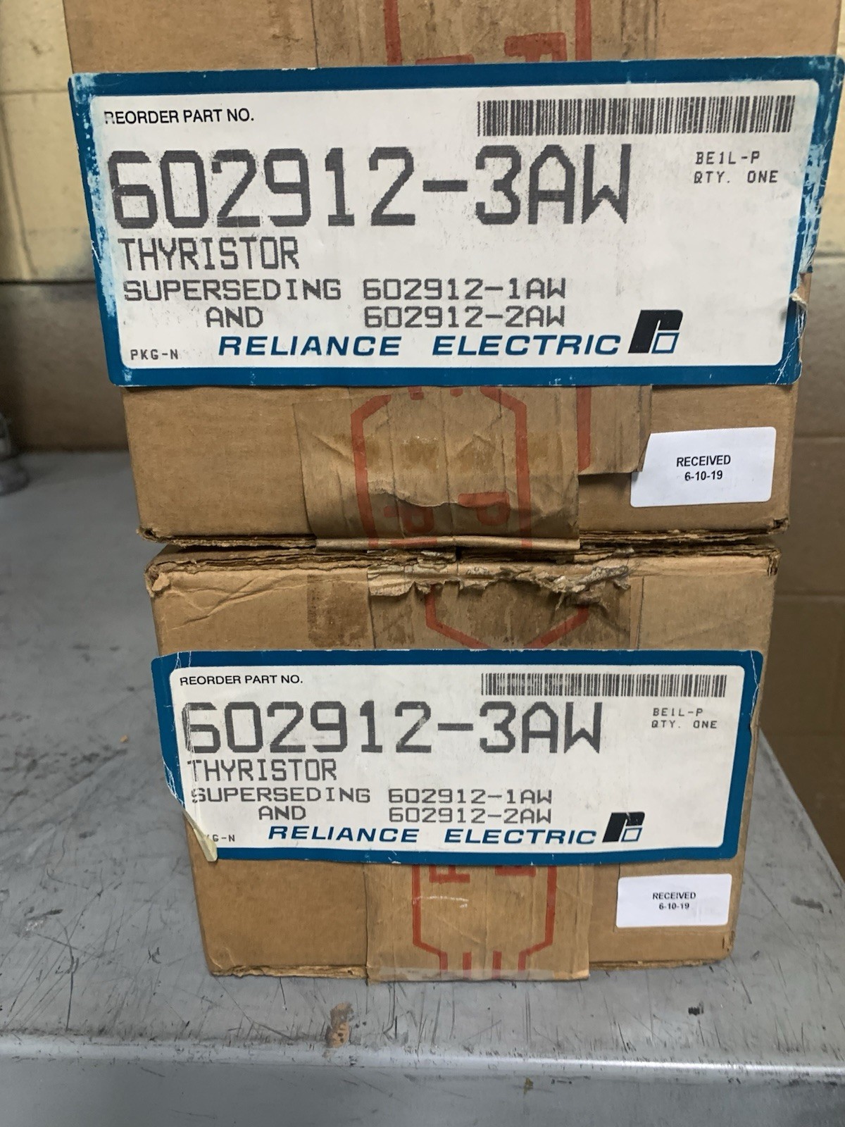 Thyristor Thyristor