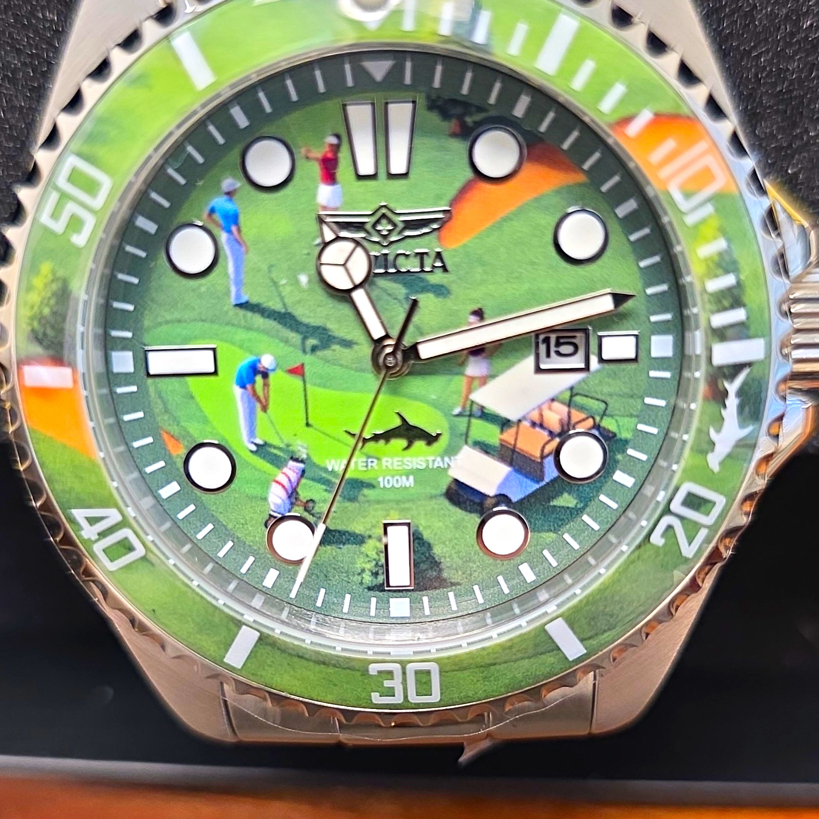 Invicta Pro Diver Men’s Quartz Analog Green Dial Date 100m 40mm Steel G Bracelet Invicta Pro Diver Men’s Quartz Analog Green Dial Date 100m 40mm Steel G Bracelet