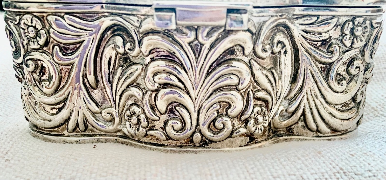 Vntg Silver Plated Velvet Lined Jwlry Trinket Box by Godinger Silver Art *Estate