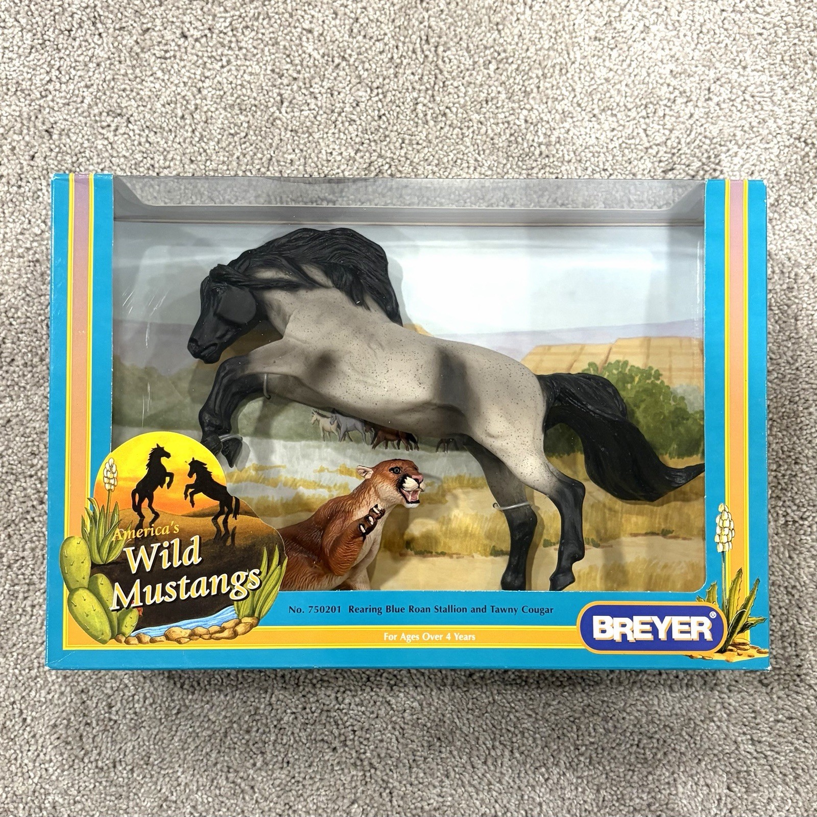 Breyer Wild Mustangs 750201 – Rearing Blue Roan Stallion & Tawny Cougar Breyer Wild Mustangs 750201 – Rearing Blue Roan Stallion & Tawny Cougar