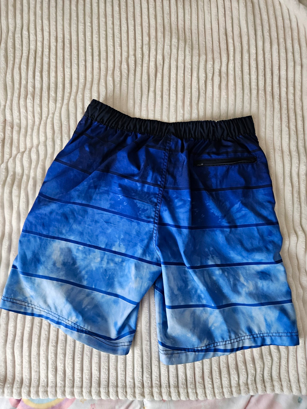 Speedo Men\'s Swim Shorts Blue/Black Striped Size M Drawstring Pockets Speedo Men\'s Swim Shorts Blue/Black Striped Size M Drawstring Pockets