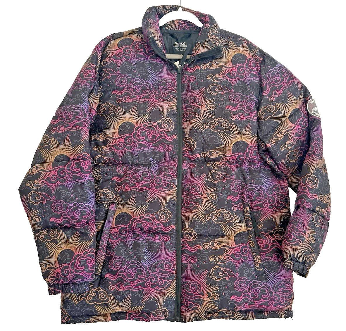 WESC Unisex Puffer Jacket LARGE Cloudy Moon Motif NWT VEGAN Streetwear Urban