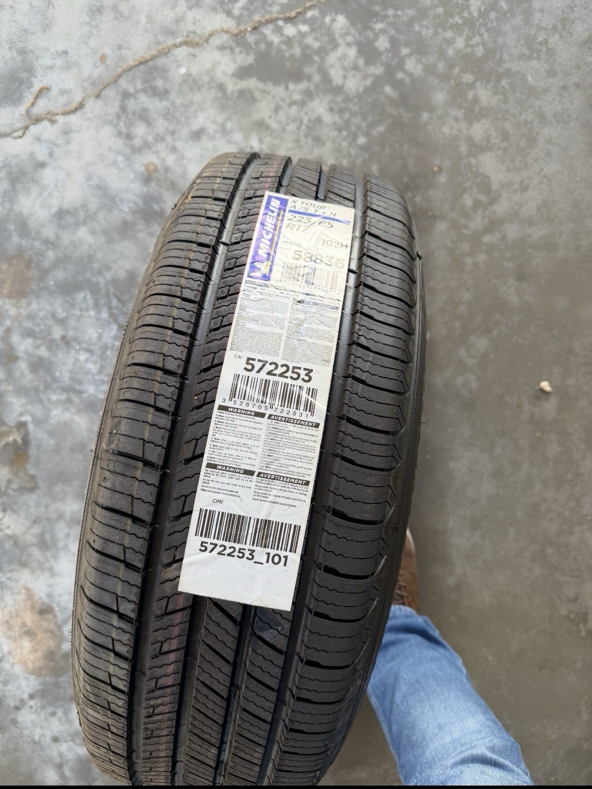 Two Brand New Michelin Size: 225/65/R17 Tires $330 Not $450 In LA Two Brand New Michelin Size: 225/65/R17 Tires $330 Not $450 In LA