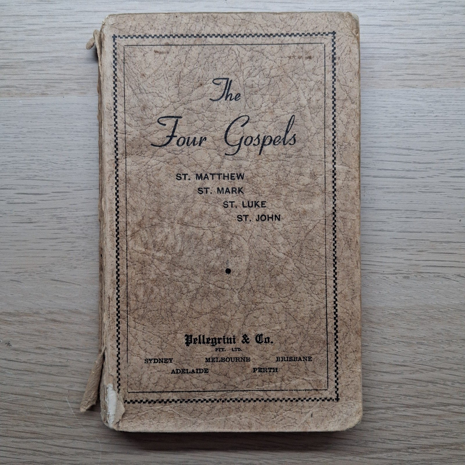 Vintage 1945 The Four Gospels Douay Version - 1st Australian Edition Pellegrini Vintage 1945 The Four Gospels Douay Version - 1st Australian Edition Pellegrini