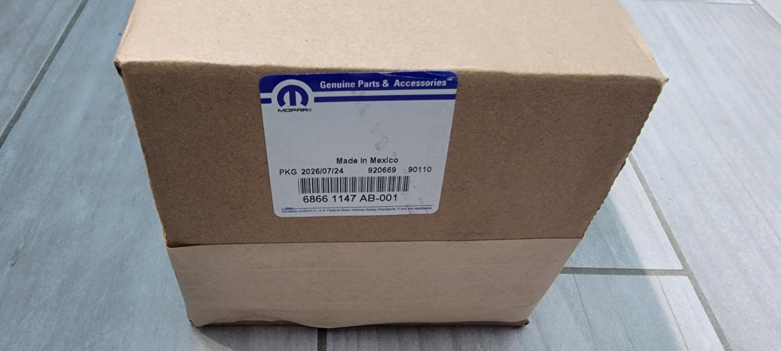 Genuine Sealed OEM MOPAR 68661147AB 3.6L Right Intake Camshaft Kit 