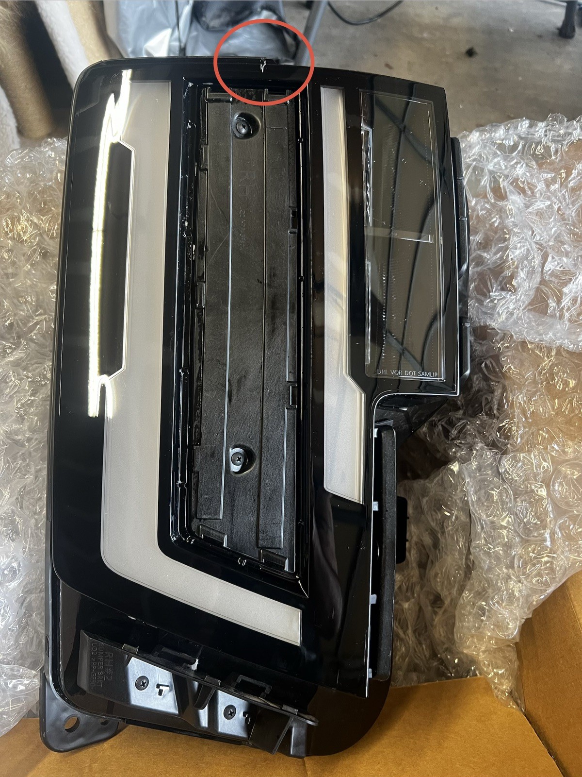 Complete OEM 2027 Kia Telluride Right Passenger Side LED Headlight 92102-P8000 Complete OEM 2027 Kia Telluride Right Passenger Side LED Headlight 92102-P8000