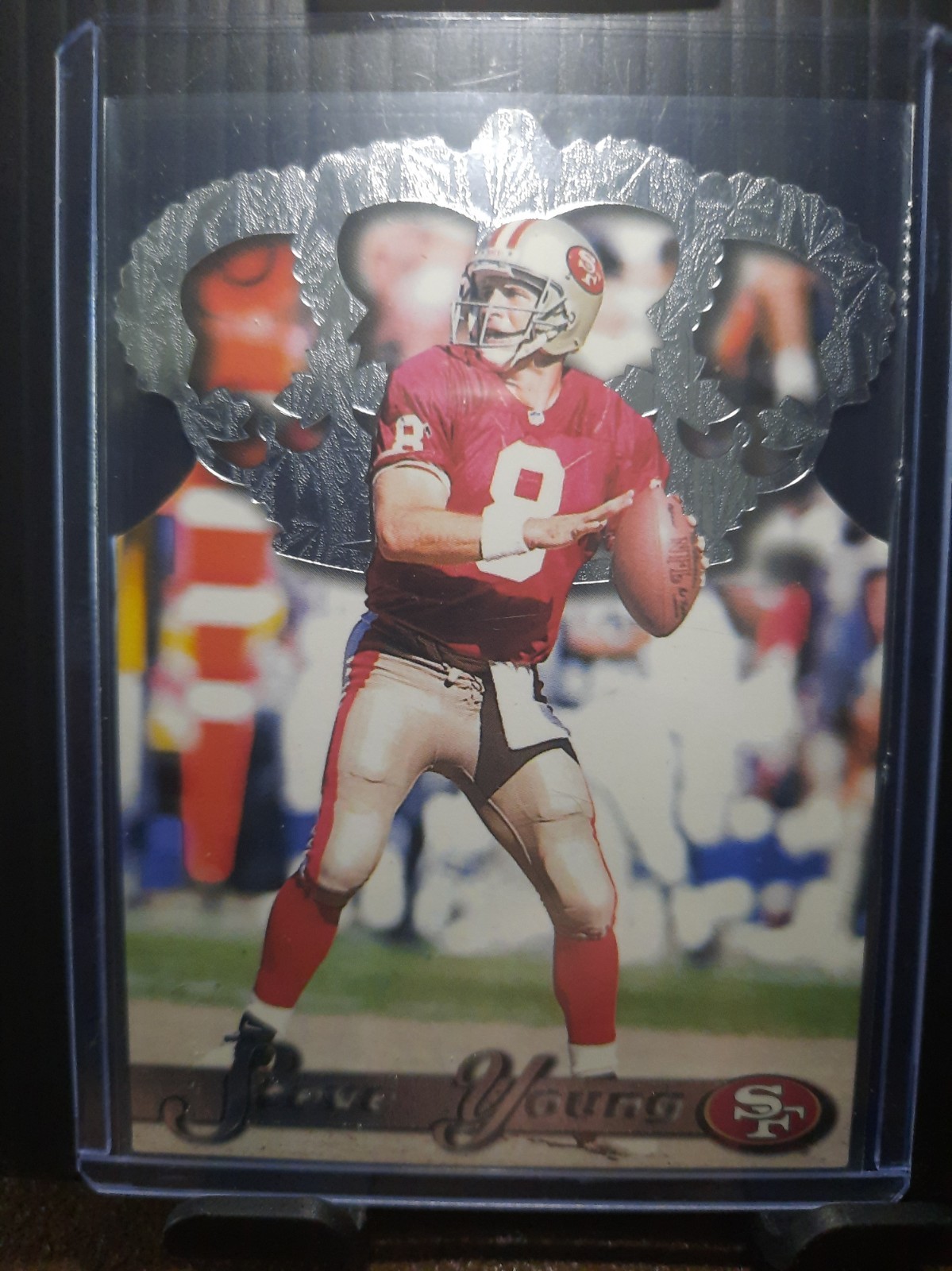 1996 Pacific Crown Collection - Platinum Crown Die-Cuts Steve Young #PC-10 /500 1996 Pacific Crown Collection - Platinum Crown Die-Cuts Steve Young #PC-10 /500