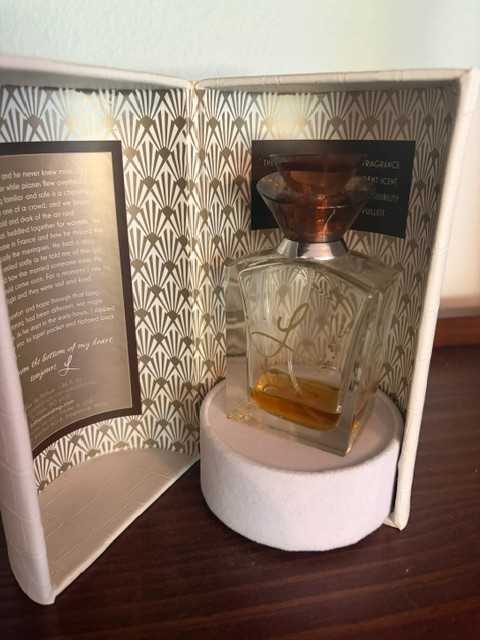 L by Soft Surroundings Eau de Parfum ORIGINAL PACKAGING RARE 1.86oz L by Soft Surroundings Eau de Parfum ORIGINAL PACKAGING RARE 1.86oz