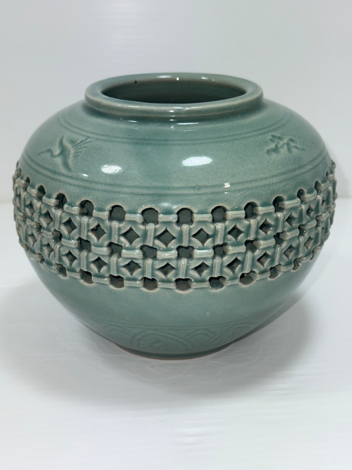 Korean Celadon Double Wall Openwork Vase with Inlaid Crane and Cloud Motif Korean Celadon Double Wall Openwork Vase with Inlaid Crane and Cloud Motif