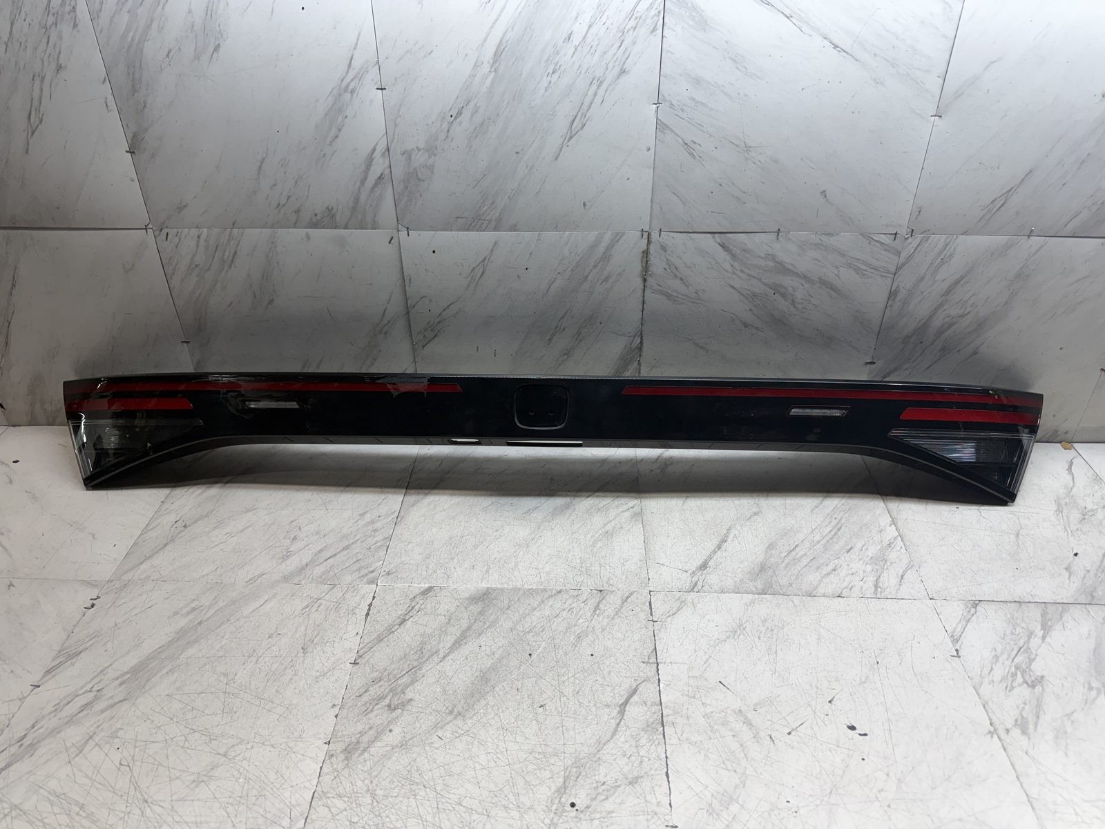 2023 2025 HONDA ACCORD CENTER TAIL LIGHT ASSEMBLY OEM 3RD BRAKE LIGHT LED LAMP
