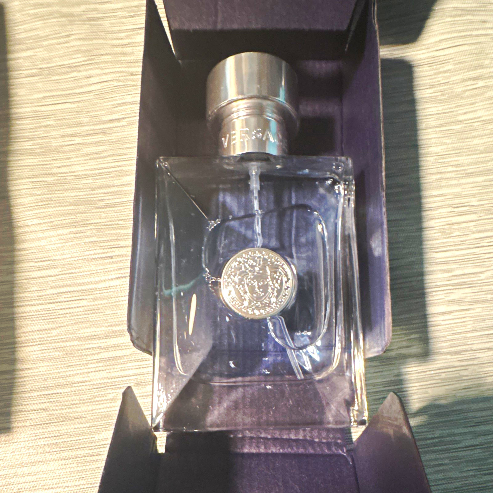 Versace Pour Homme Fragrance Eau de Toilette Spray 50 ml Regular Size Versace Pour Homme Fragrance Eau de Toilette Spray 50 ml Regular Size