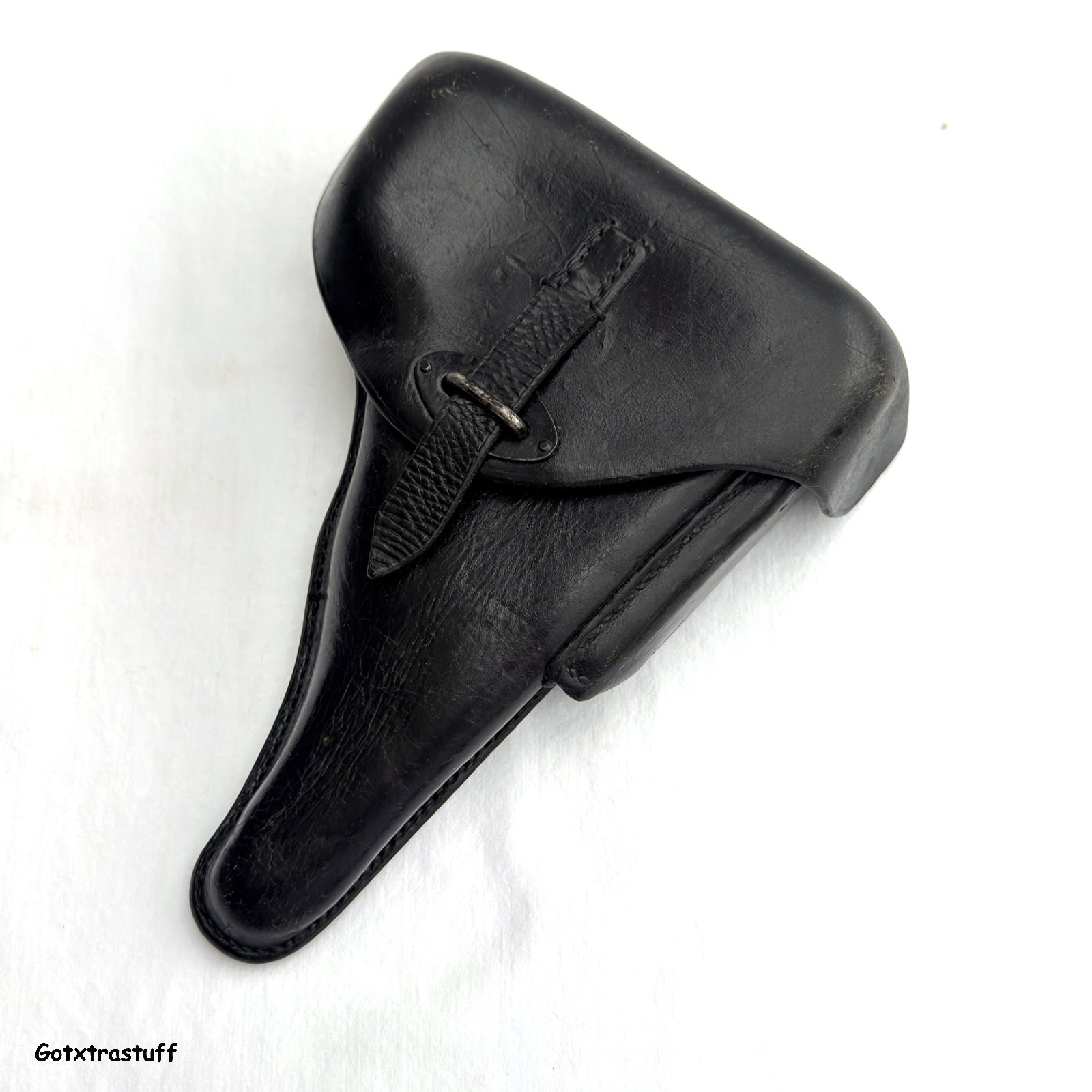 WW2 GERMAN HARDSHELL HOLSTER for P.38 Pistol. Marked CWW. Vintage 1943.Original WW2 GERMAN HARDSHELL HOLSTER for P.38 Pistol. Marked CWW. Vintage 1943.Original