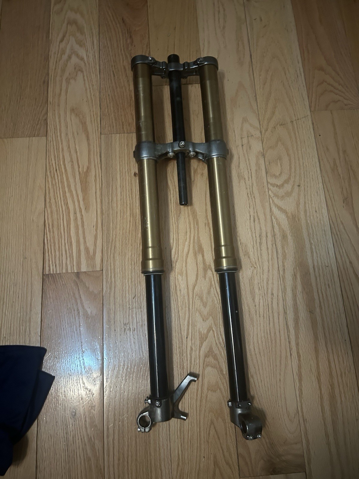 Surron 2025 Lbx Front Forks Surron 2025 Lbx Front Forks