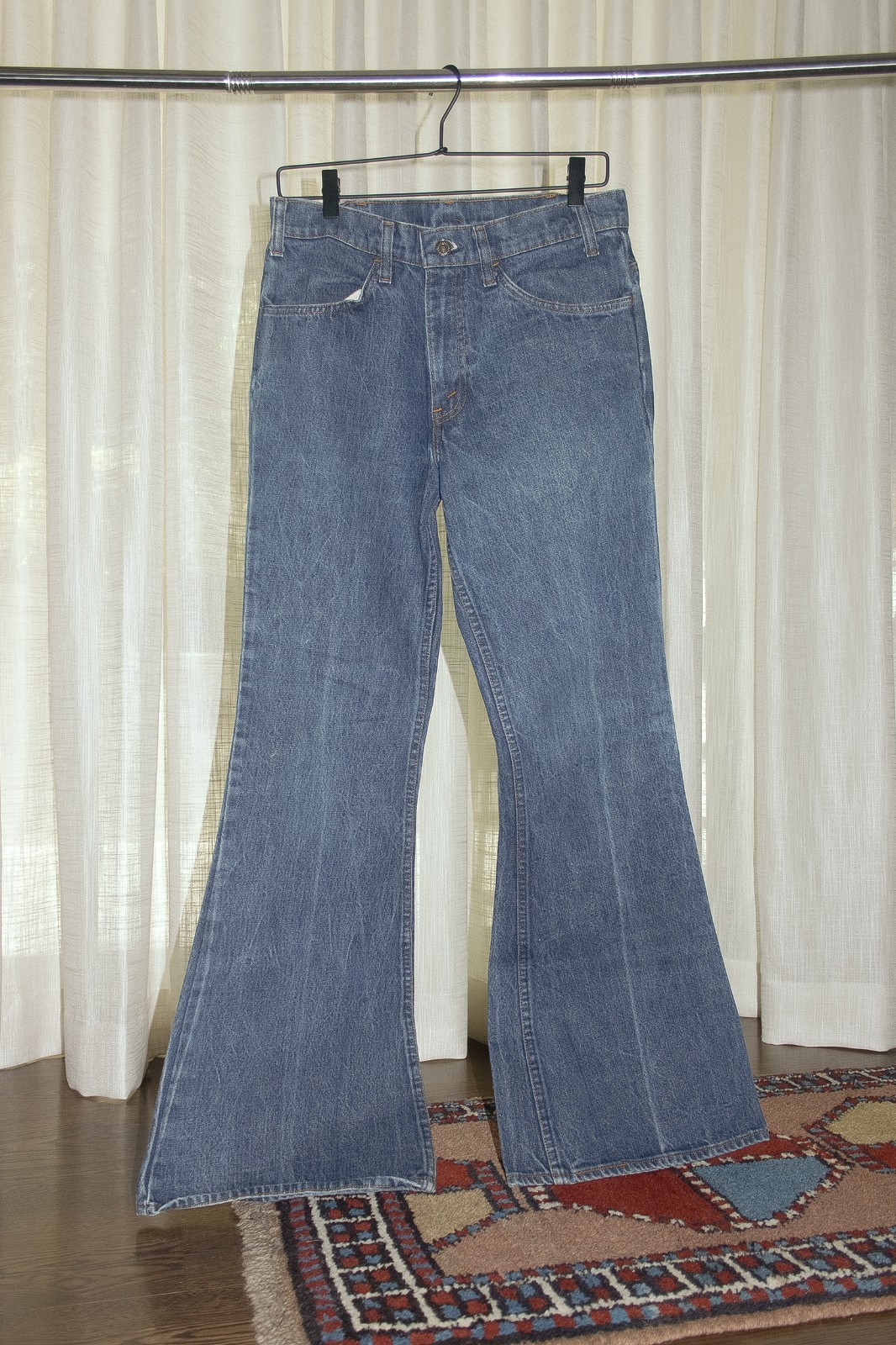 Vintage 70s Levi’s Orange Tab Bell Bottom Flare Jeans 32x34
