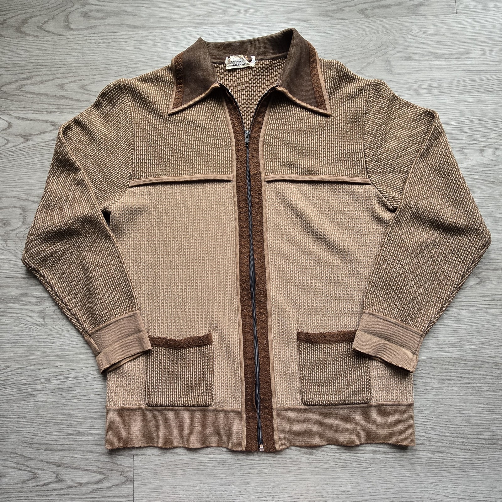 Vintage 1960s Rockabilly Atomic 60s Full Zip Sweater Dagger Collar USA True Vintage 1960s Rockabilly Atomic 60s Full Zip Sweater Dagger Collar USA True