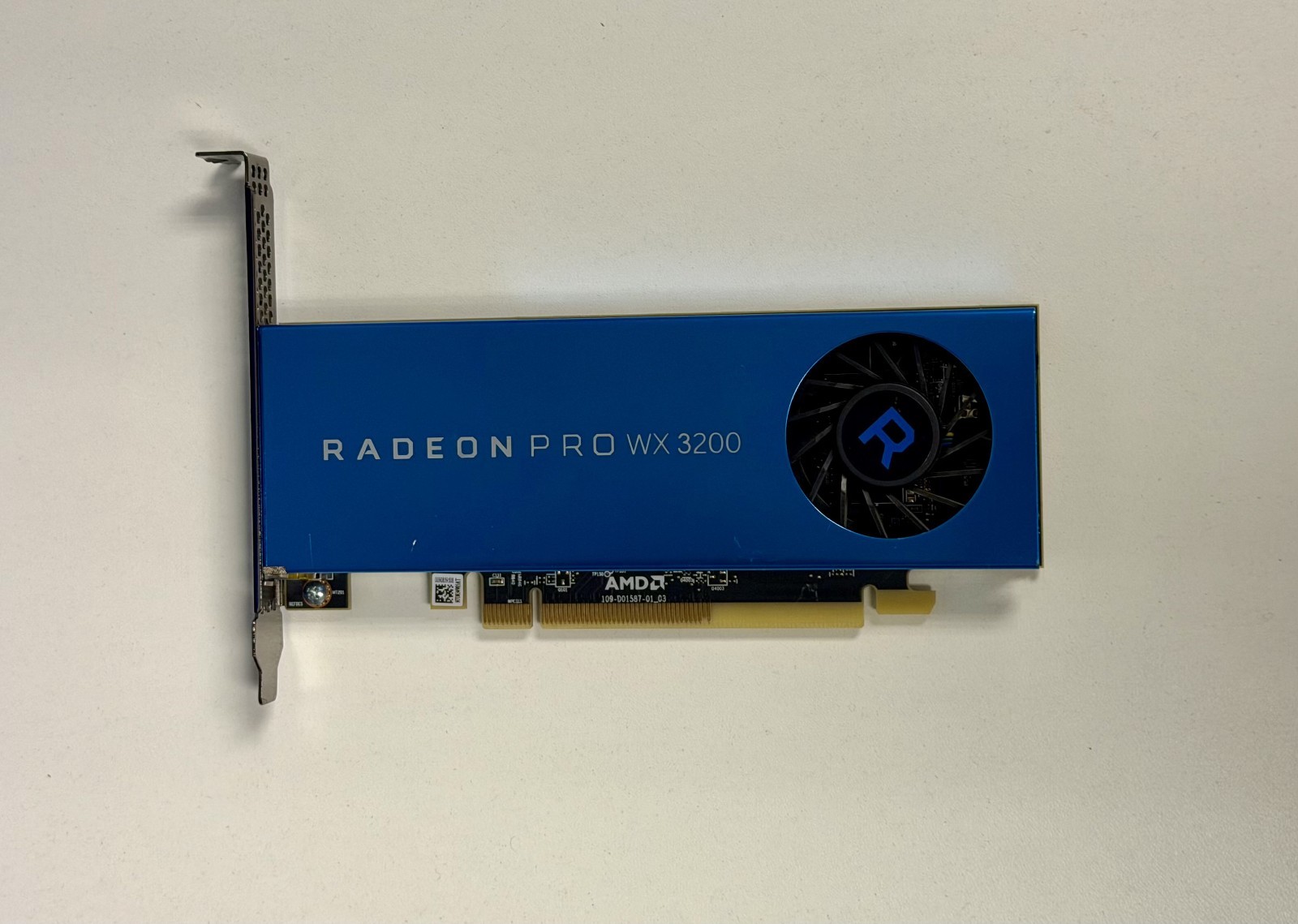 AMD Radeon Pro WX 3200 4GB GDDR5 PCIe Graphics Card Mini DisplayPort Low Profile