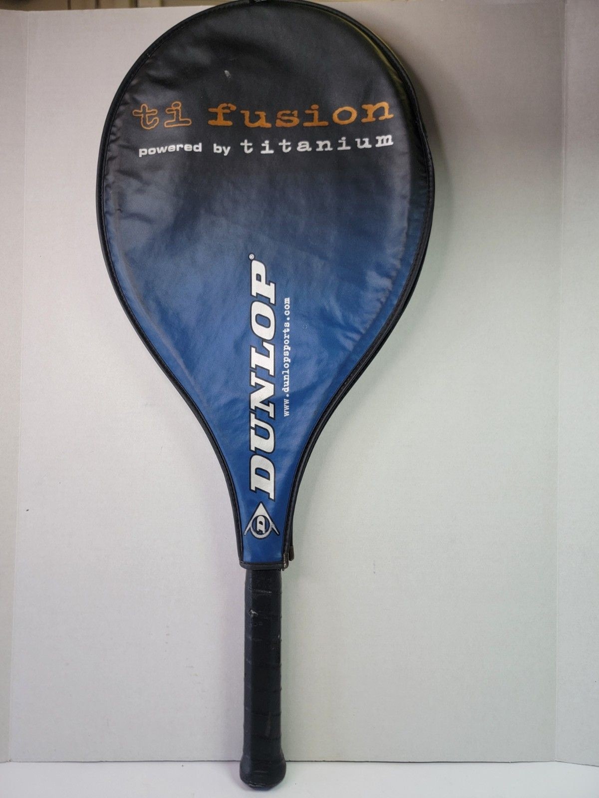 Dunlop Ti Fusion Titanium Tennis Racquet 108” Head w/ Cover Blue Black Used Dunlop Ti Fusion Titanium Tennis Racquet 108” Head w/ Cover Blue Black Used
